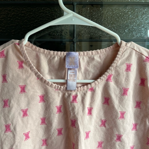 SAVAGE X FENTY Cotton Jersey Crop Top Pink Ash X Link Print Short Sleeve Stretch - Picture 3 of 6
